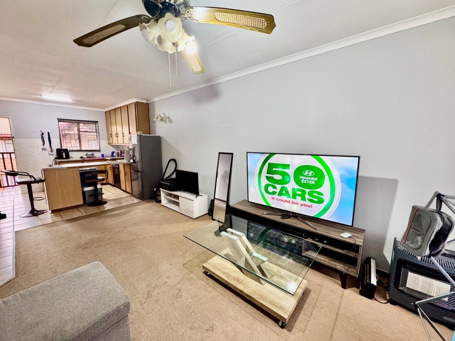 2 Bedroom Property for Sale in Die Bult North West